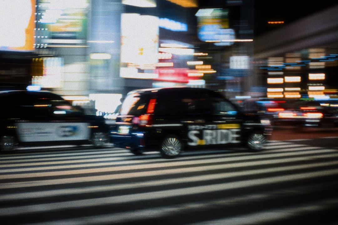 一日印发四个行动计划 深圳按下“AI+”工业开展加快键